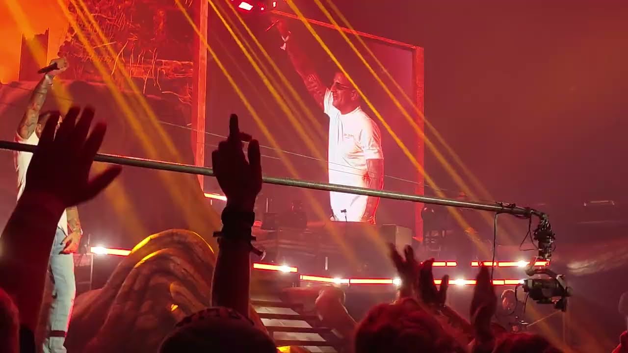 Kontra K - Dreckig & Gemein - LIVE - MIT GZUZ