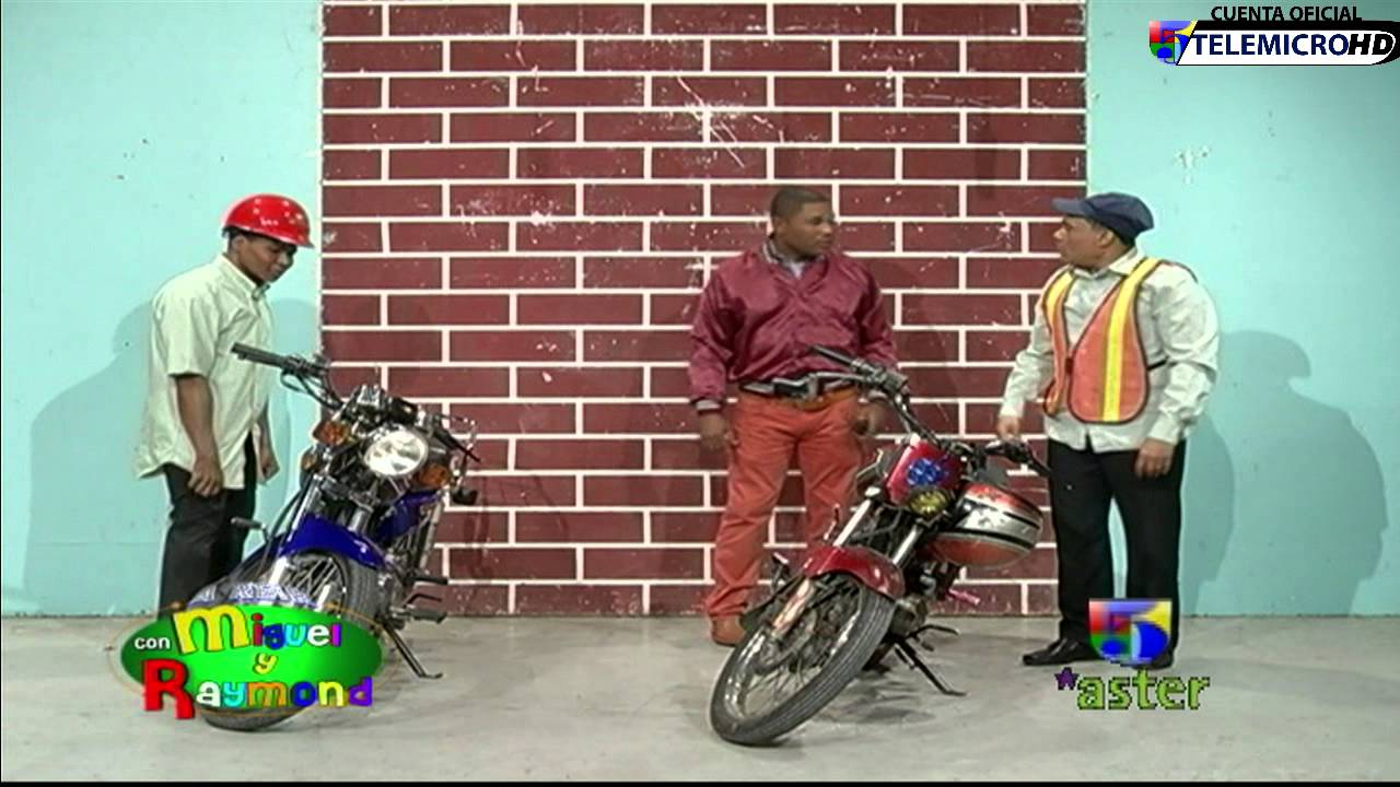 A Reir Con Miguel y Raymond: La Parada de Motores y los Clientes