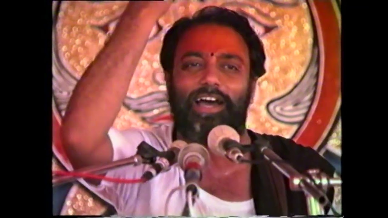 34-MORARI BAPU RAM KATHA  MANAS UPNISAD AT  SURAT YEAR 1988 (APRIL )PART 34 (DVD NO 27 B)