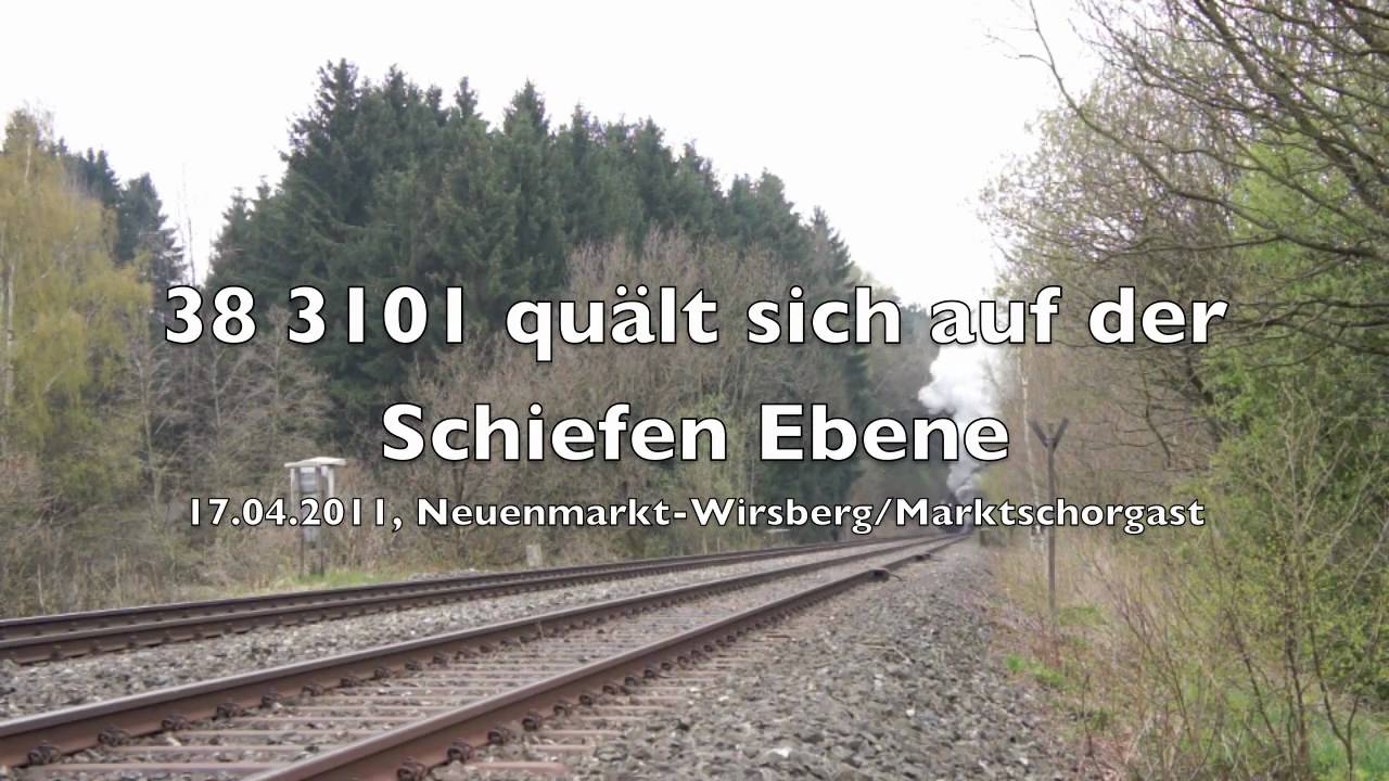 P8 38 3101 kämpft sich unter großen Schwierigkeiten die Schiefe Ebene hinauf