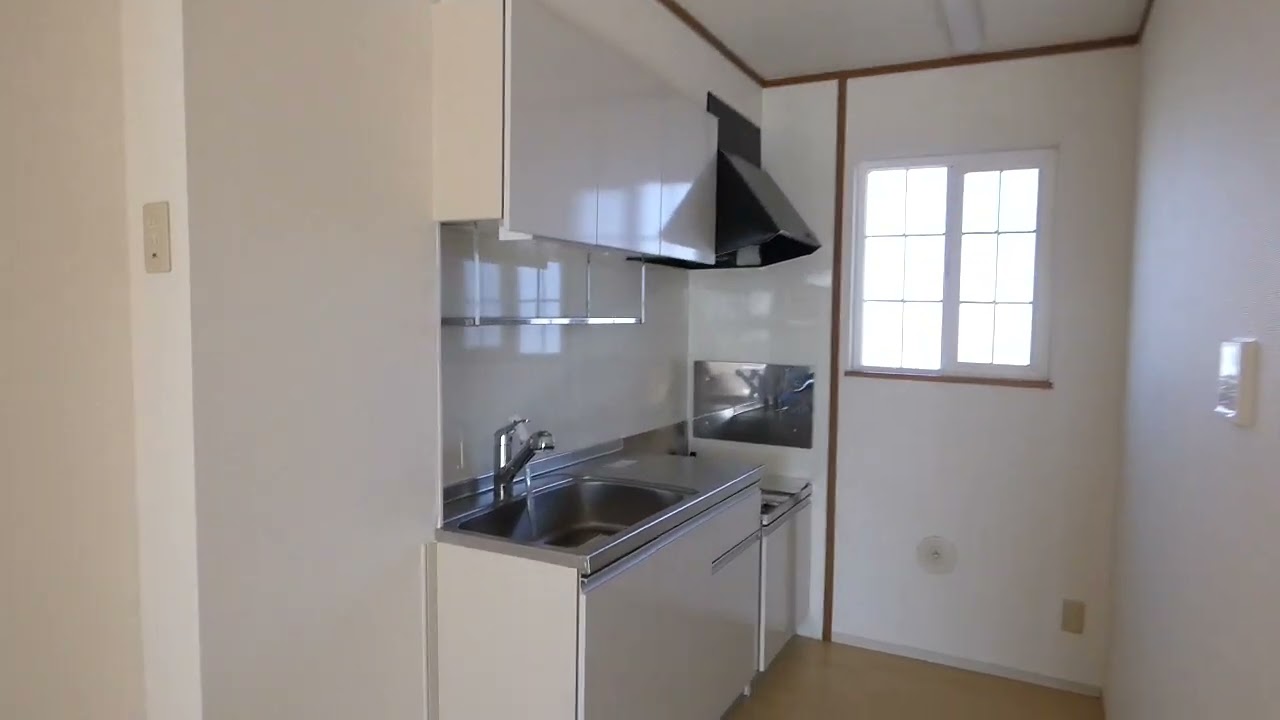 メゾンソレイユⅣ201　2LDK　茨城県那珂市菅谷