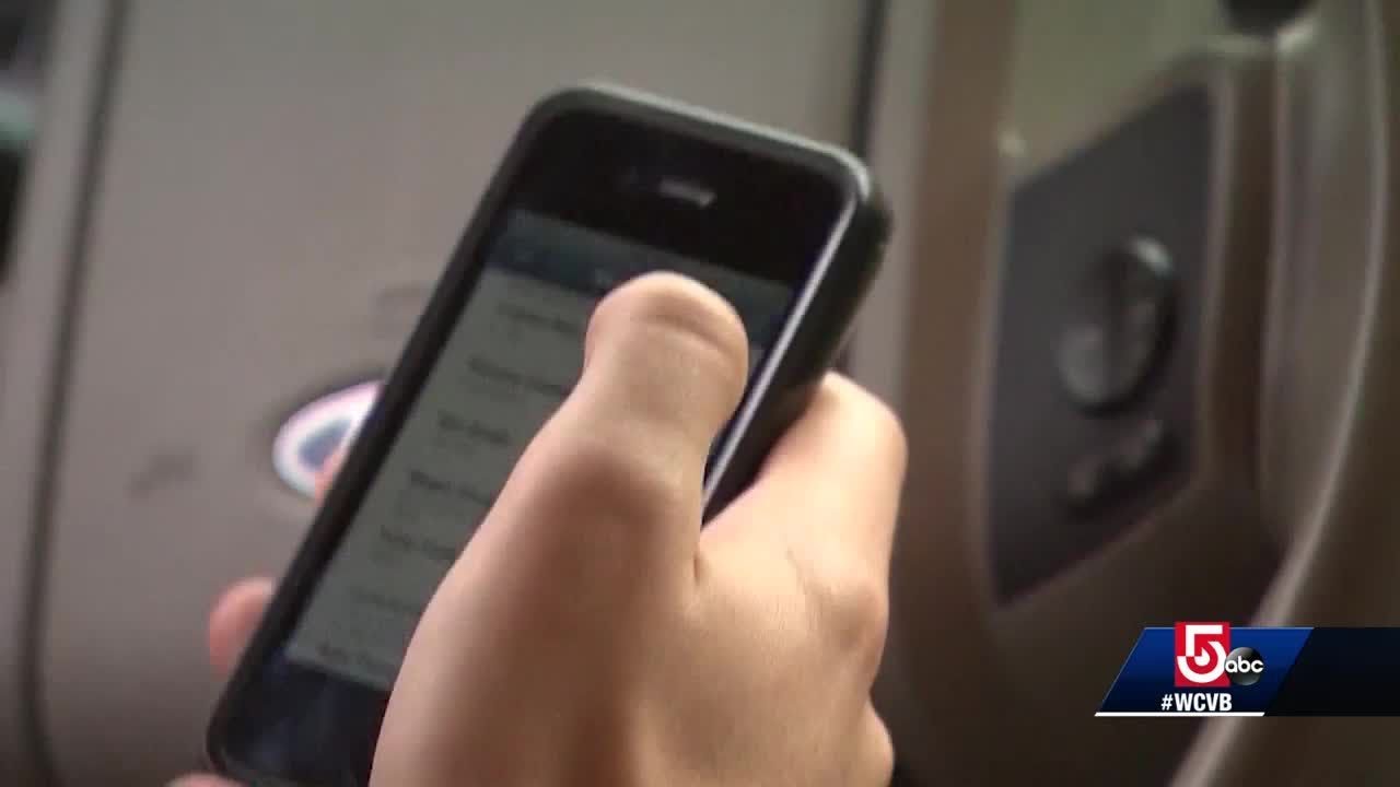 Debate (again) on hand-free cellphones, but will it become law?