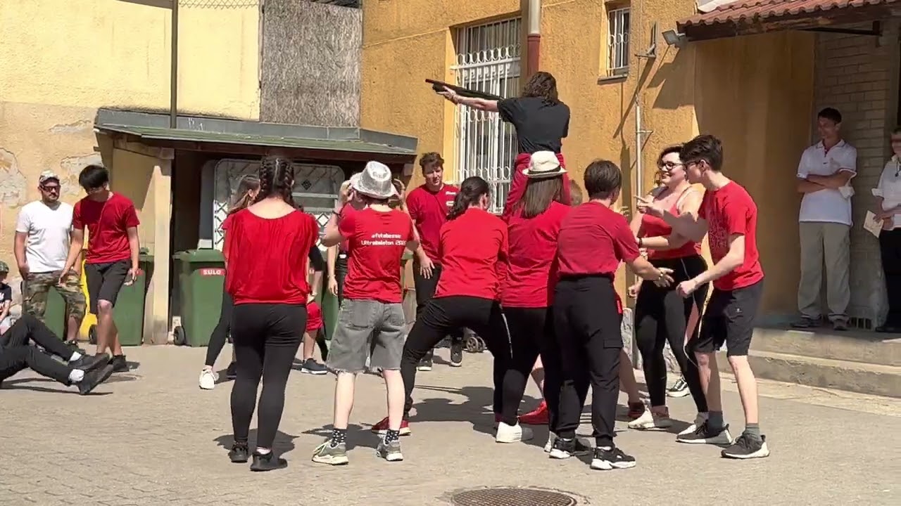 AZ IFISEK NAGY RABLÁSA!