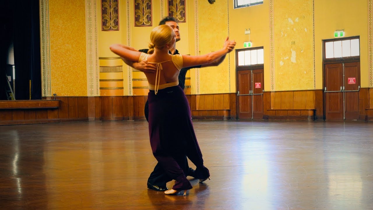 Professionals Dancing The Slow Waltz | Advanced Routine (Ballroom Training)