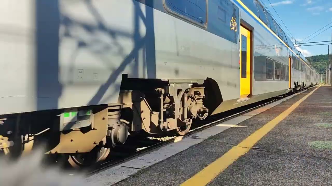 Il sabato di Enea a Orte arrivi e partenze #trenitalia #enea #रेलगाड़ी #電車 #bambini #railway #train
