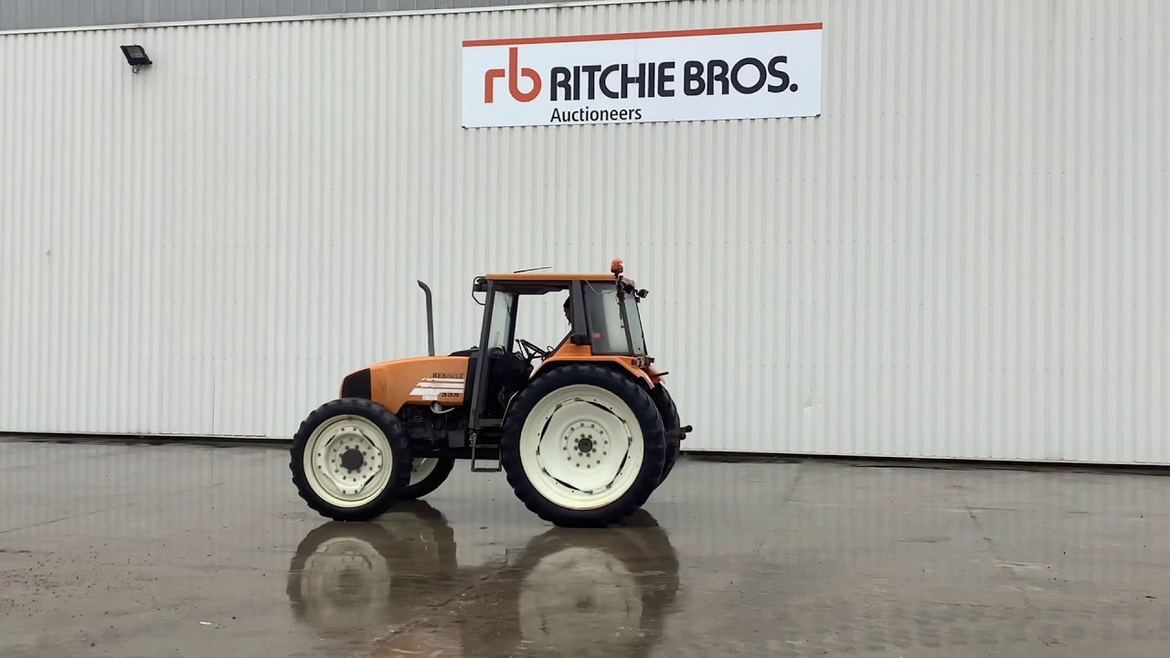 2002 Renault Ceres 335 4WD Agricultural Tractor I St Aubin, France Auction - 3 March