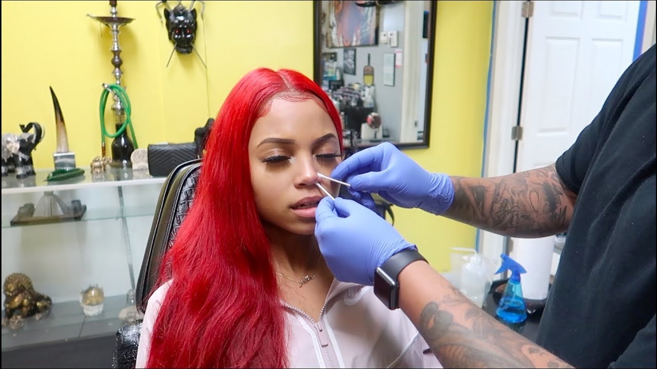 I GOT MY NOSE PIERCED😆 #VLOG