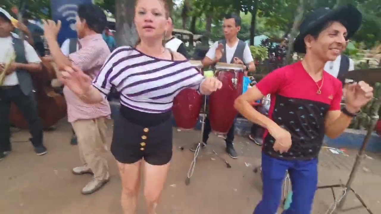 Así disfrutan los Sonsonatecos en las Tardes Alegres 🕺🕺💃💃