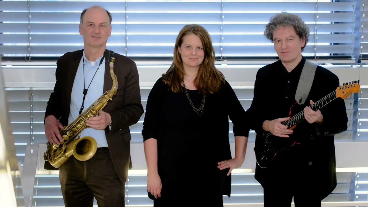 Jazzband Berlin | Don't Know Why (Cover) |  Sunset Deluxe Trio Gesang, Gitarre, Saxophon