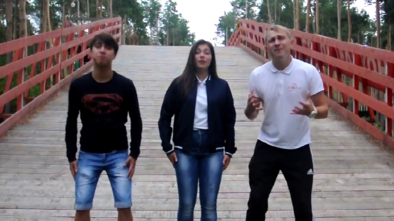Космонавт 
