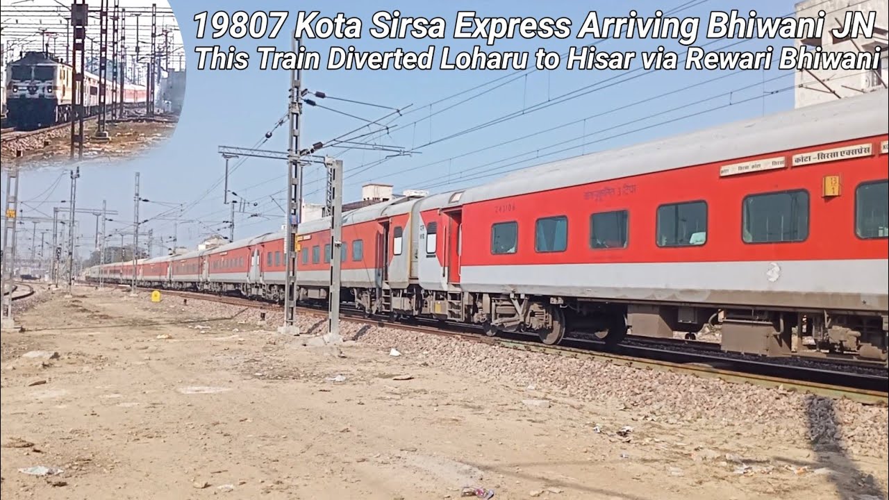 Kota Sirsa Express Arriving Bhiwani Junction 