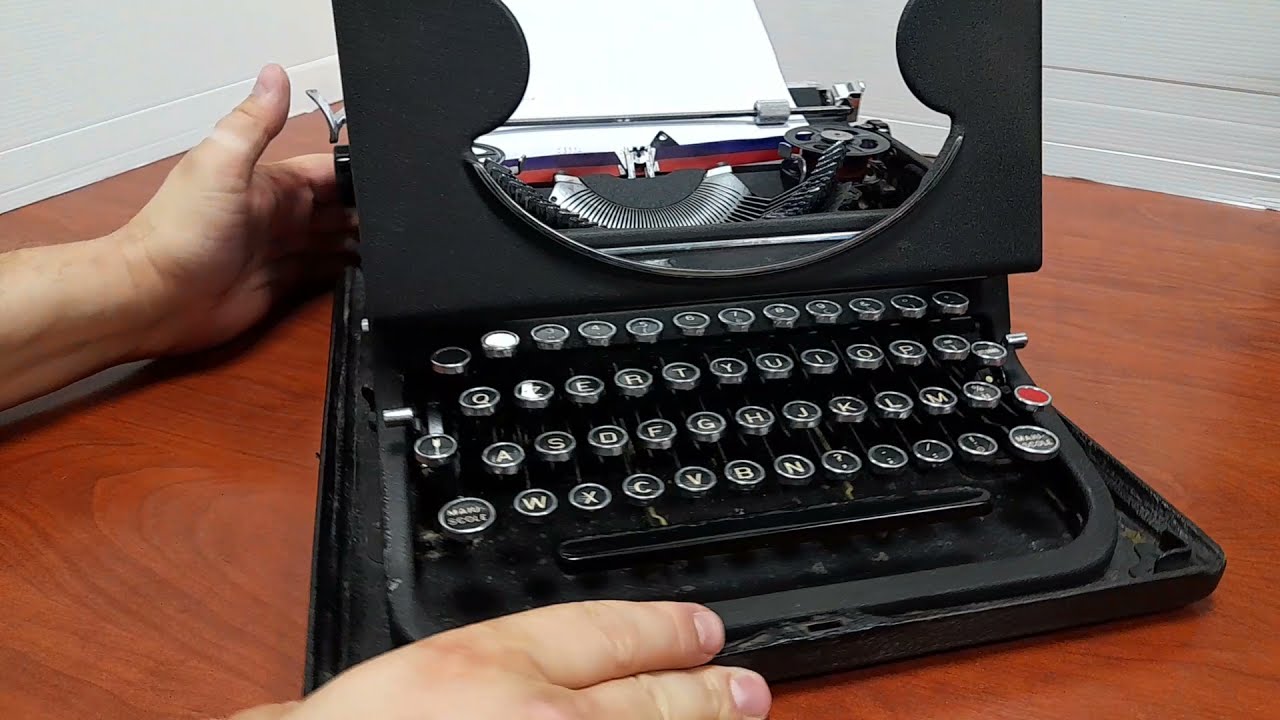 Olivetti Studio 42 del 1935...stupendo pezzo di storia.