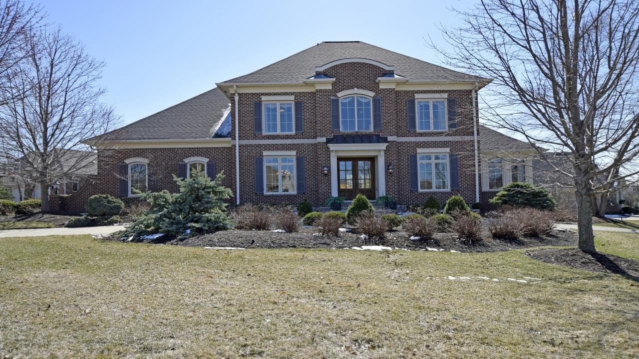 8775 South Shore Pl Deerfield Township, OH | MLS# 1572613 | www.comey.com