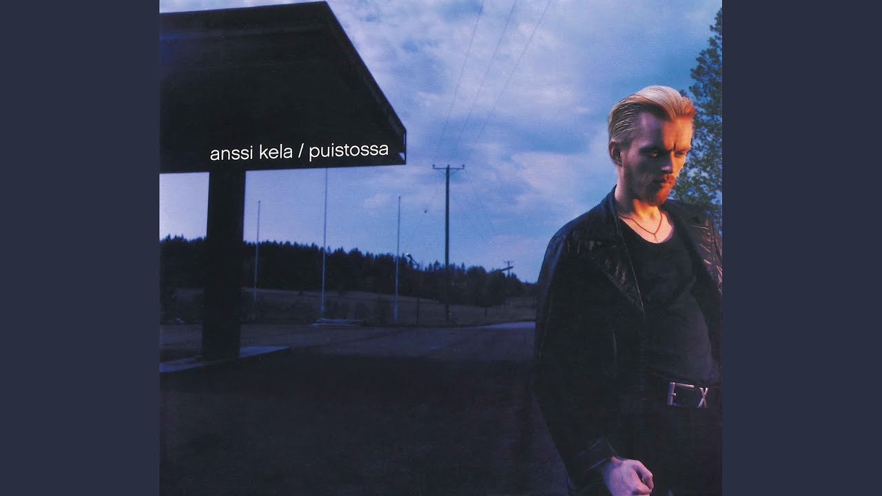 Puistossa