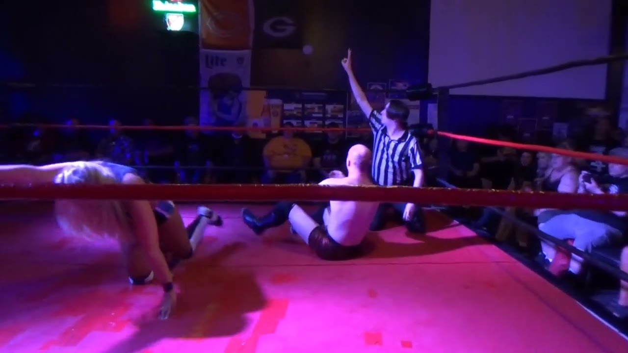ICW-MILWAUKEE: Intergender Match- CJ Cole vs Sierra