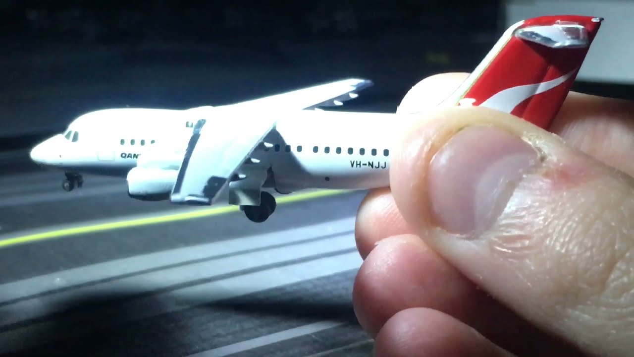 Unboxing Qantas BEA146 by Gemini jets - ASMR