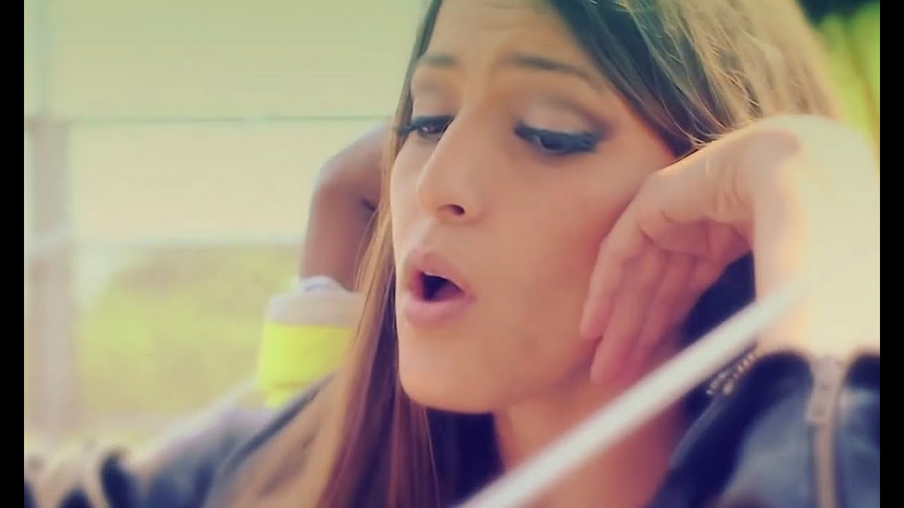 Soraya Hama - Telle que Dieu m'a faite (Clip Officiel)