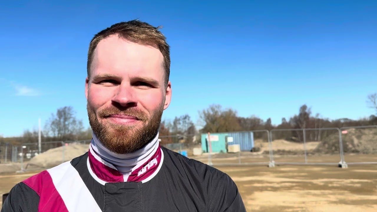 Första spadtaget till Nya Jägersro: Adrian Kolgjini
