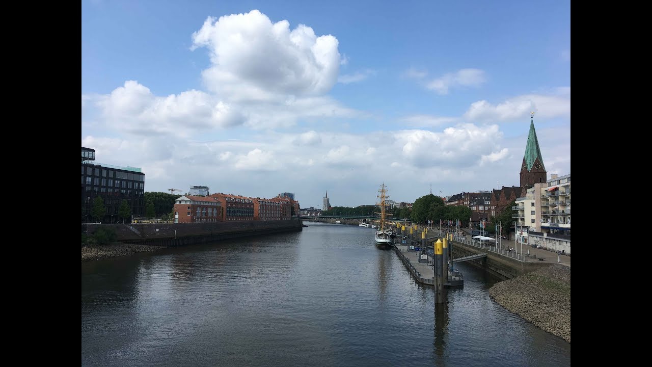 Bootstour I - Von der Innenstadt stromaufwärts