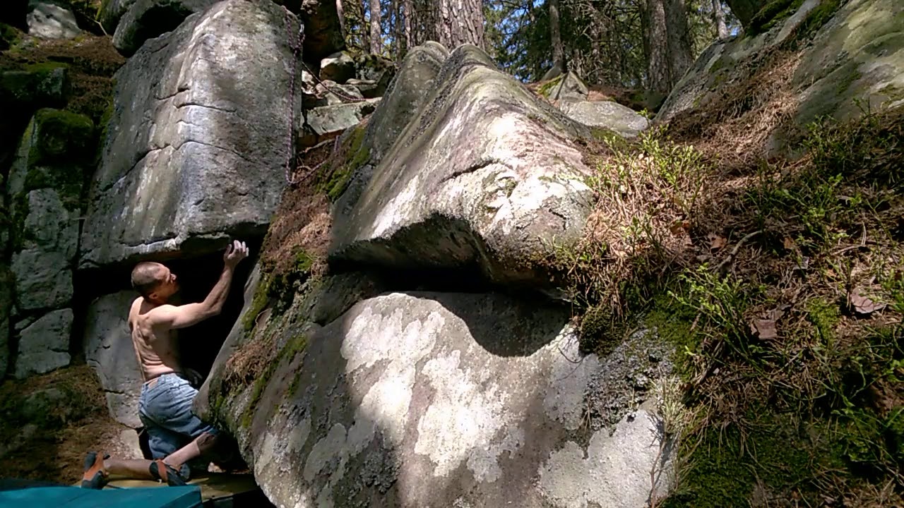 Duża lod&oacute;wka 8a fb (7c+/8a,7c+)? FA Szczytnik