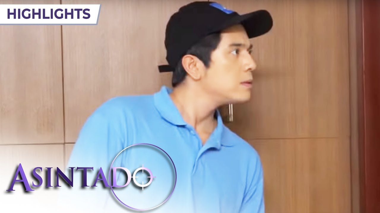Gael finds a way to see Samantha | Asintado