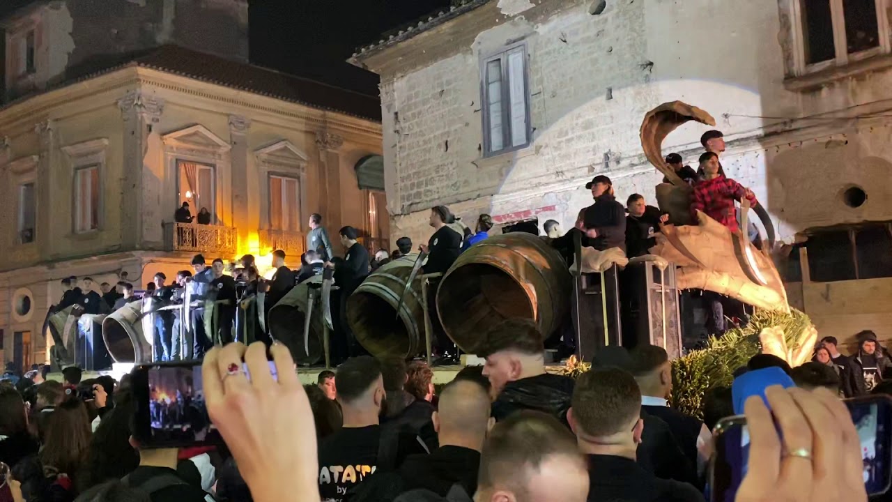 Carri Portico di Caserta 2020 “ A compagnia del punto e a capo”