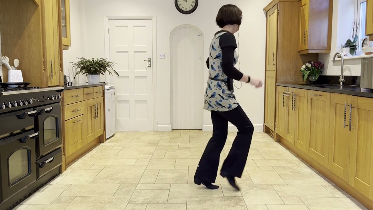 Crystal Cha line dance Demo