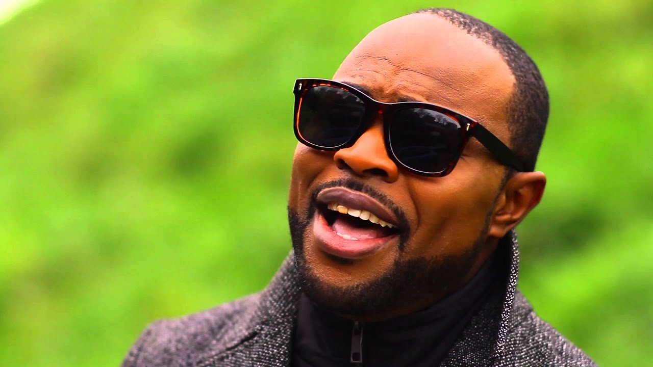 JOHNNY PRAISE - CONFIDENCE feat. FEMI KORODE (Official Video)