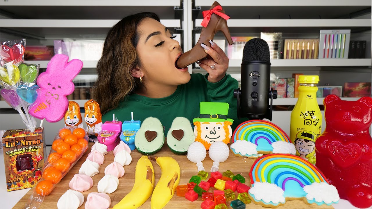 I Tried ASMR.. Rainbow Cookies, GIANT Gummy Bear, Lil Nitro Gummy (Sticky Crunchy Sounds)