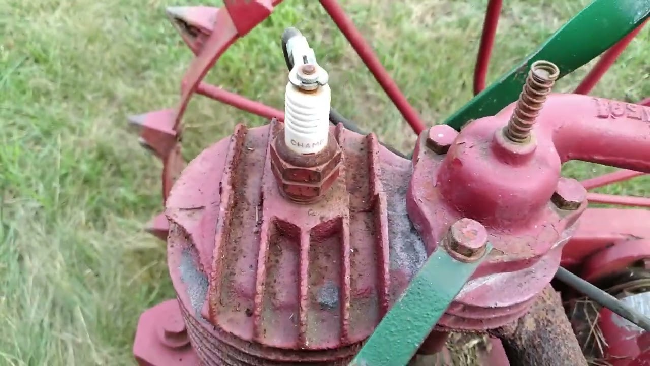 Standard Monarch Tractor, Locked up Lawn Art, Will it Run Again?