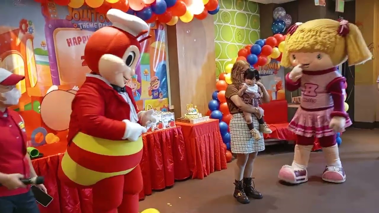 NAGPACUTE SI JOLLIBBEE 