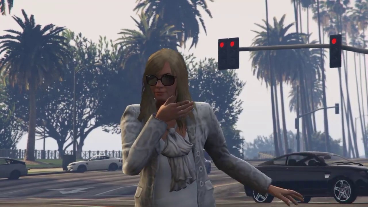GTA V Female Pedestrians Sneezing
