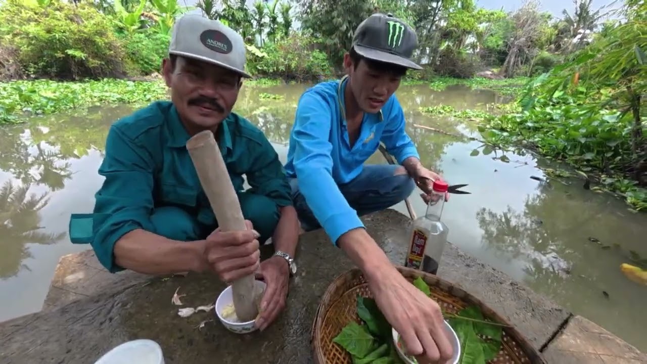 Bữa ăn đồng quê “cá lóc đồng nướng than”