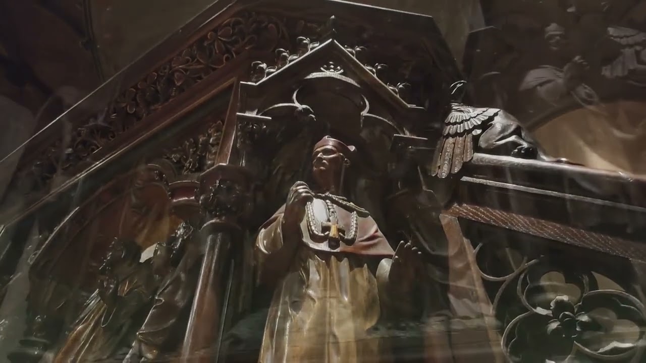 Gereja Katedral Jakarta, atau bernama resmi&nbsp;Gereja Santa Maria Diangkat ke Surga.