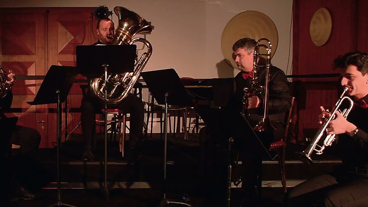 Traditional/Z. Smith: When the Saints go marching in, Busina Brass Quintet