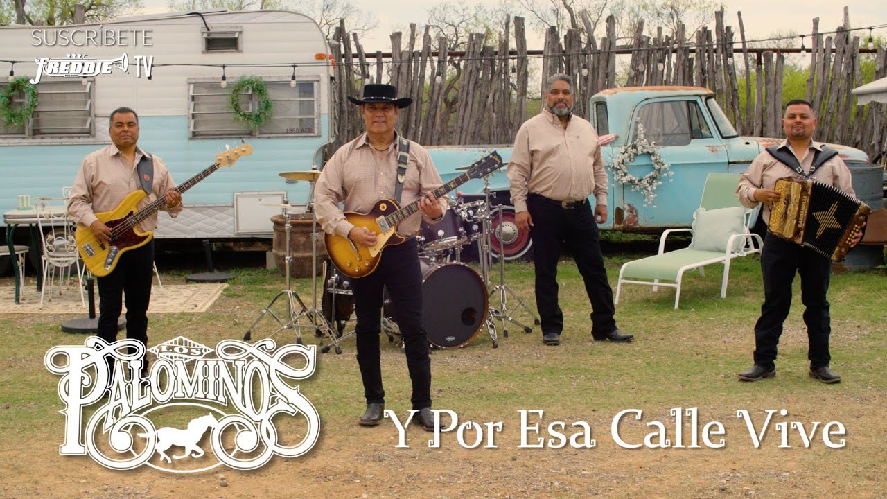Los Palominos - Y Por Esa Calle Vive (Video Oficial)