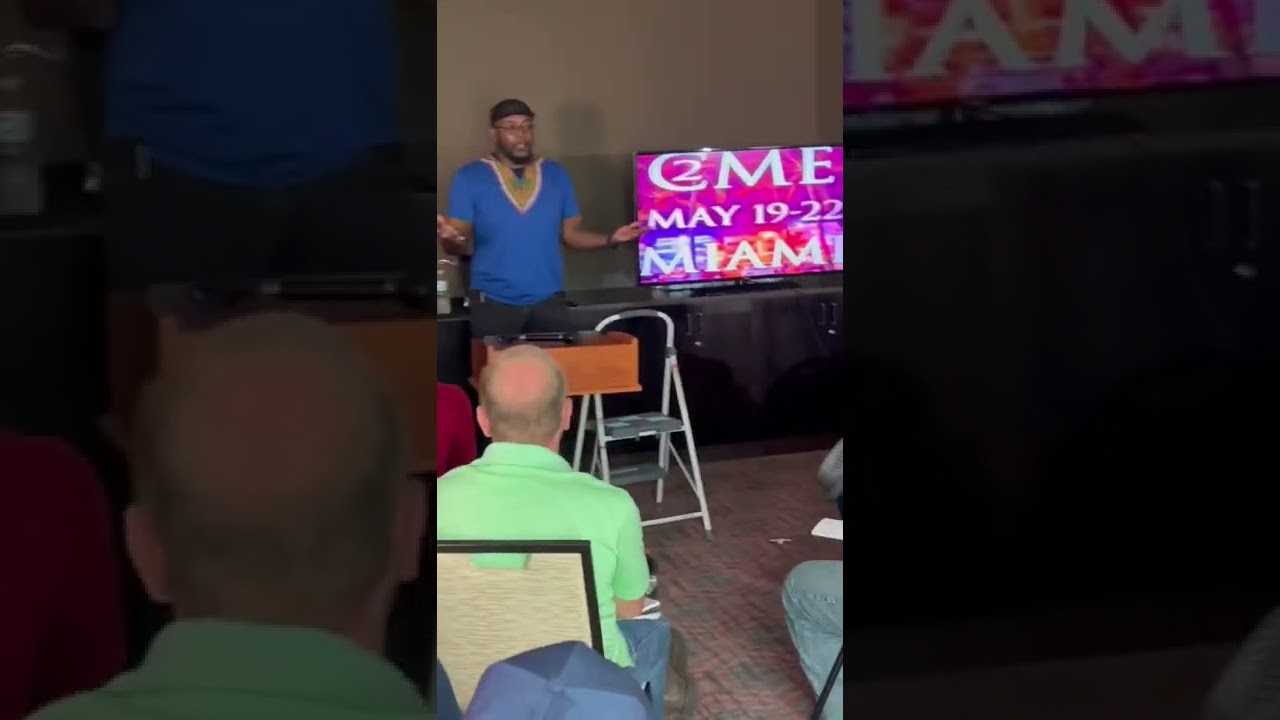 Dr BOA wygłasza jak dotąd zajebiste przem&oacute;wienie #CME