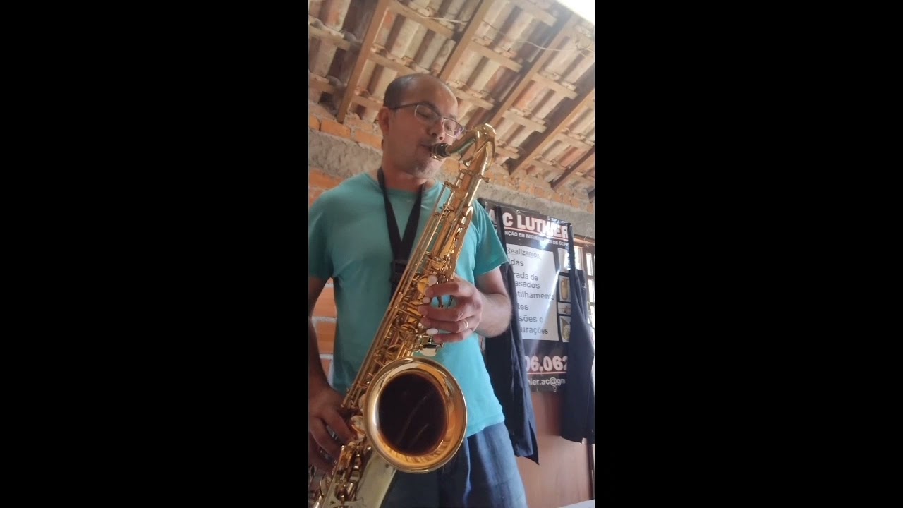 teste em um sax tenor Schieffer.