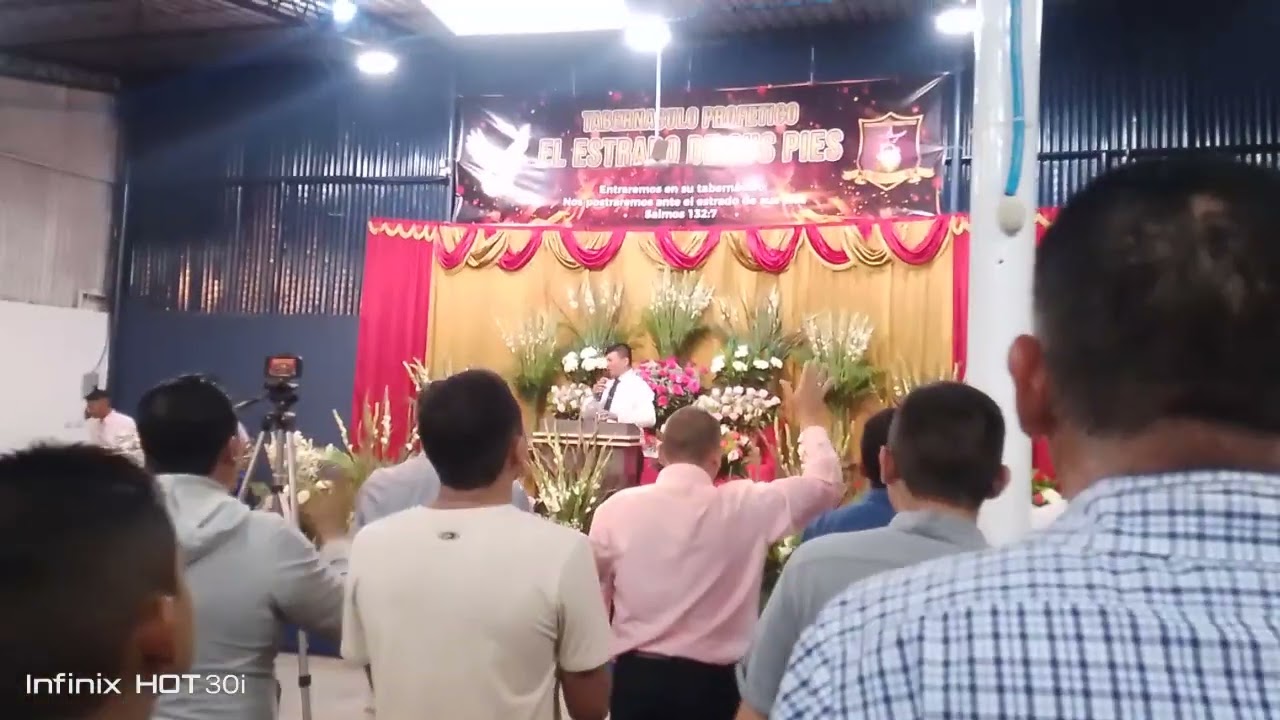 Poderosos coros Hno pastor Douglas Urrutia 