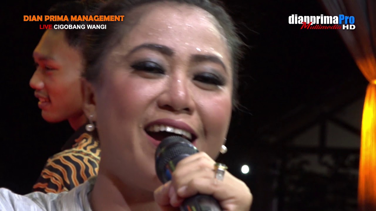 SARUNG ILANG   DIANA SASTRA