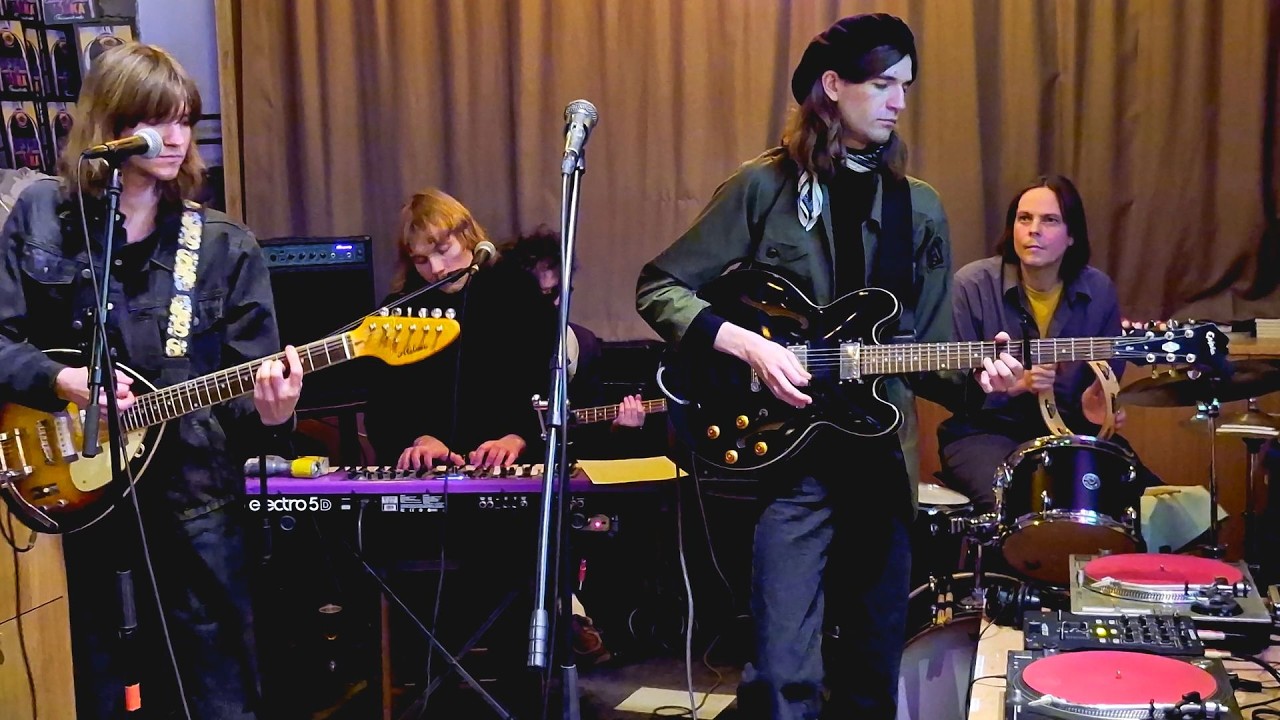 The Velvet Underground - I'll Be Your Mirror (cover) by MAMA SONIC