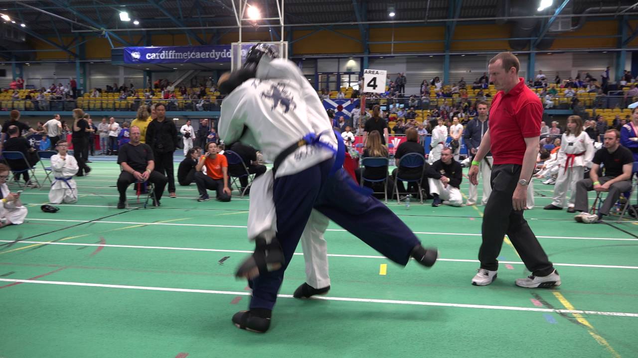 2016 TAGB Welsh Taekwondo Championships Muneib Bhatti vs Greg Dunlop