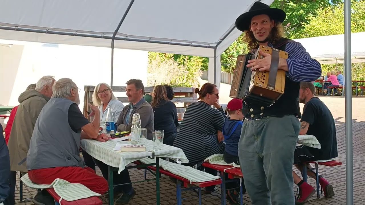 Die Trommel - Soldatenlied - Kurt Tucholsky - Philipp Hoffmann Harmonika - Sommerfest DKP Hanau