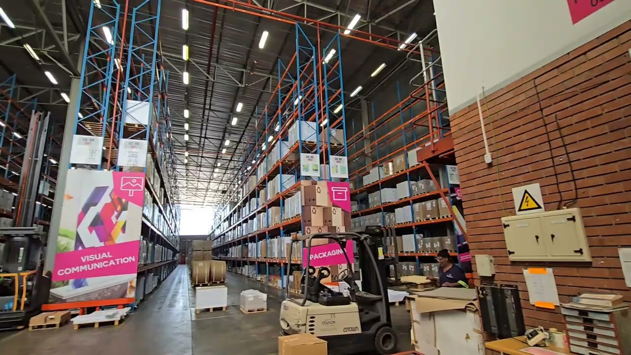 7000m2 Warehouse To Let in Westmead with massive yard