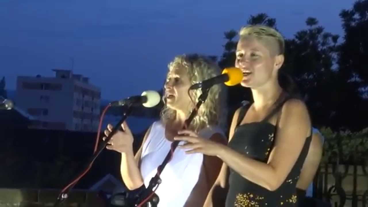 Pouta - Mezi černou a bílou