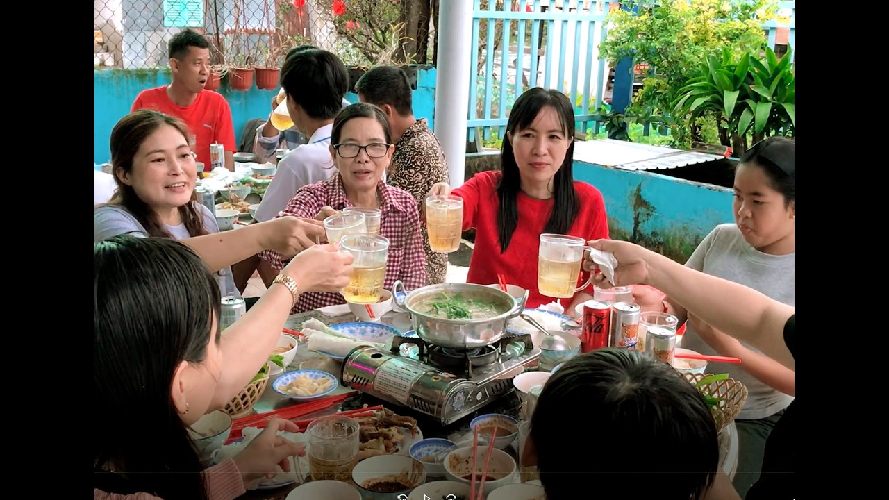 Nhà Cô 6 + nhà Nội