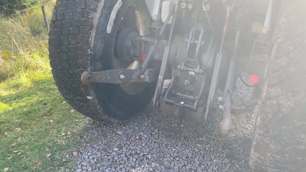 MASSEY FERGUSON 372 4 WD