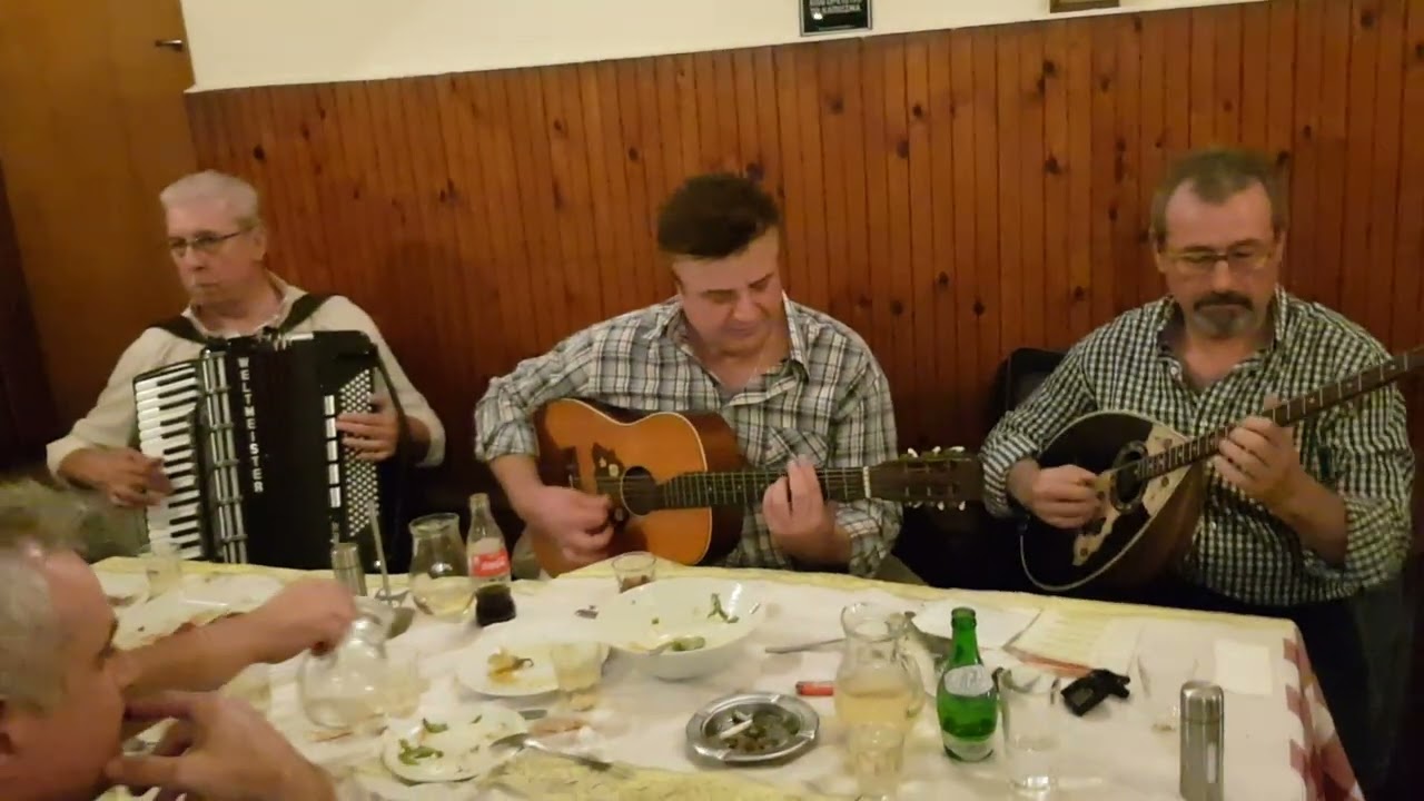 Γι αυτά τα μαύρα μάτια σου (Σερέτες) Βασίλη Τσιτσάνη 1940 