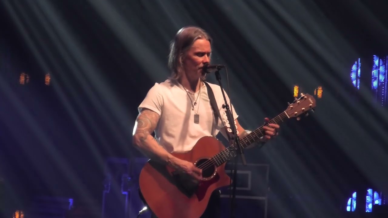 ALTER BRIDGE - Watch Over You 4K (Live in Poland 2026)