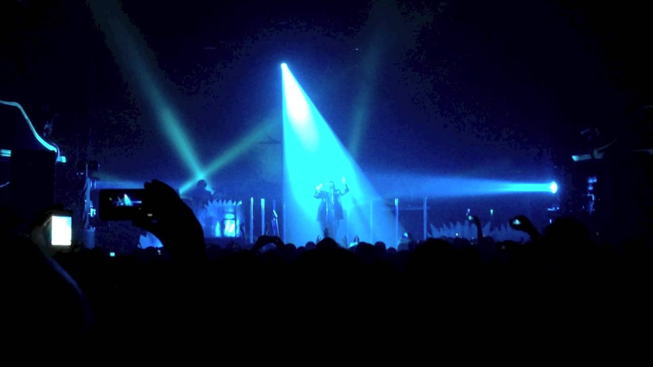 Pepito bleu - Sebastien Tellier live @ Casino de Paris, 3 decembre 2012